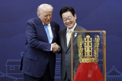 李 대통령, 한미정상회담서 "핵추진잠수함 연료공급 허용 결단해달라" [HK영상]