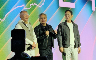 "우리는 친구"…젠슨 황 무대에 이재용·정의선 등장 '난리' [영상]