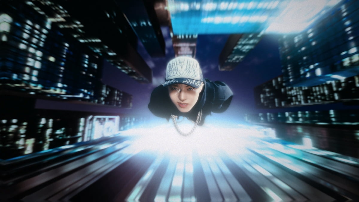 "부숴버려 모든 경계"…싸이커스, 차원이 다른 기세 '슈퍼파워' [신곡in가요]