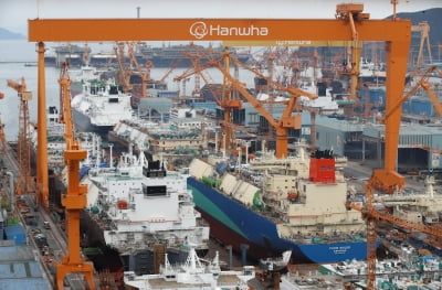 트럼프 "핵추진 잠수함 건조 승인"…중국인들 부글부글