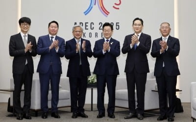 삼성·SK, 엔비디아와 HBM 공급 넘어 AI 팩토리·로봇·6G 등 전방위 협력