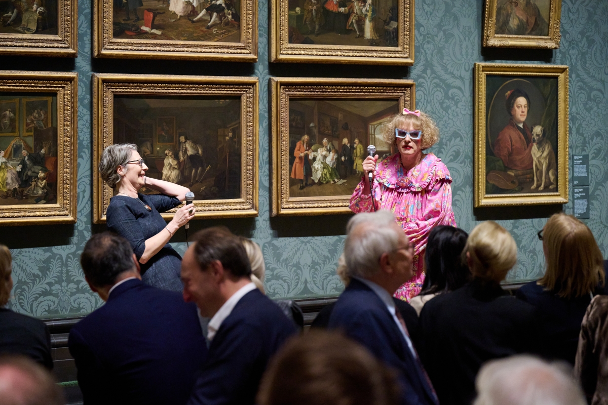 英내셔널갤러리를 미친듯 뛰며... 예술가와 '스피드 데이트'