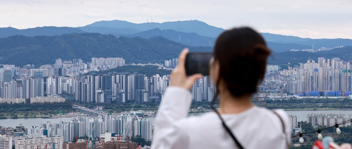 "세금 더 늘어날 수도"…증세 가능성에 증여 3년 만에 최대