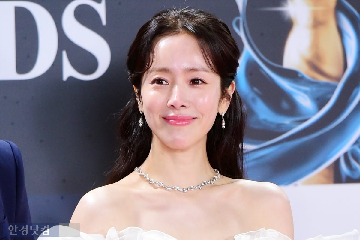 "영화 훼방 놓겠다" 한지민 협박한 女 재판행…열애설 직후 범행