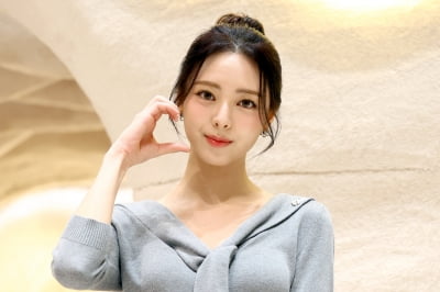 [포토] ITZY 유나, '인형이 걸어오네~'