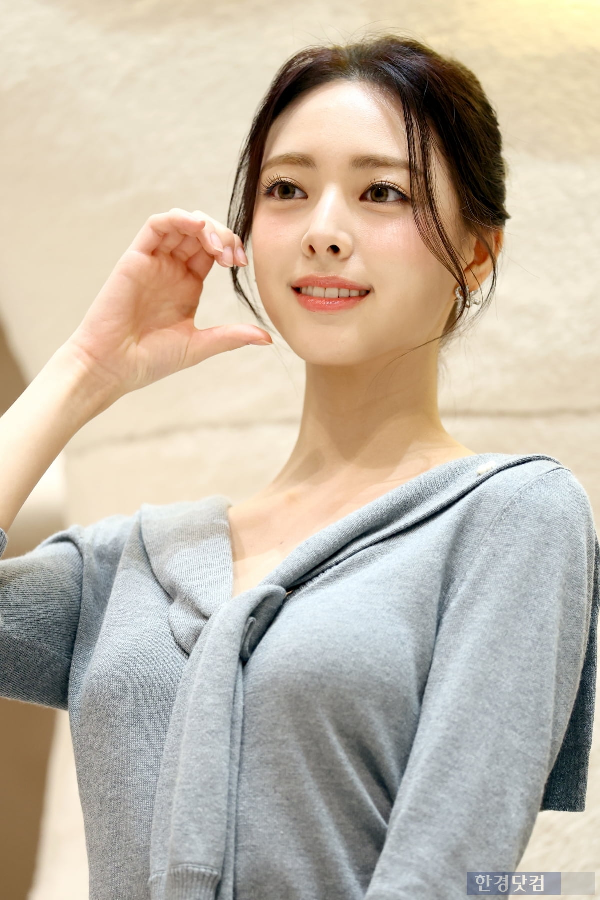 [포토] ITZY 유나, '상큼 열매 먹은 듯 러블리하게~'