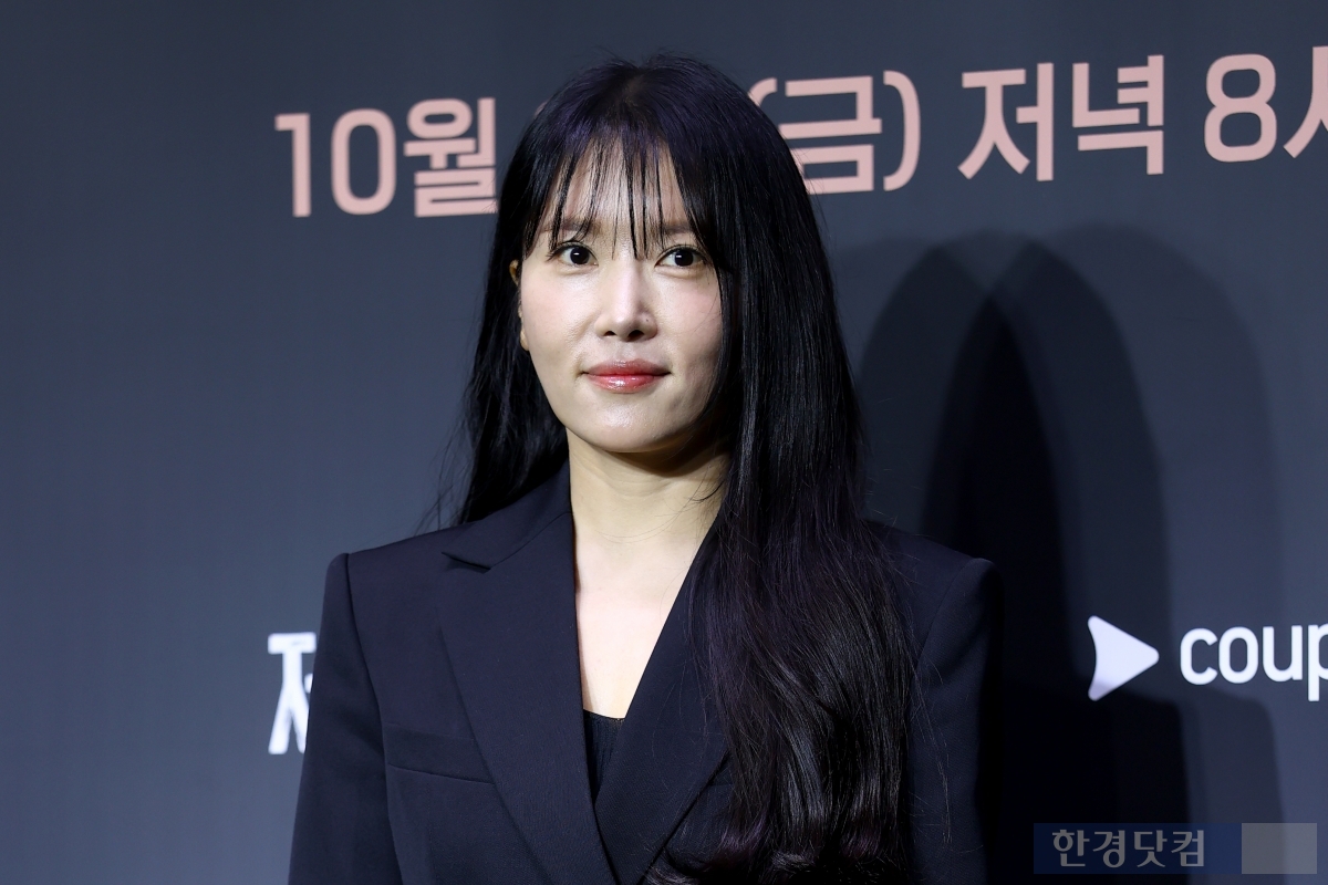 [포토] '저스트 메이크업' 많이 사랑해 주세요~