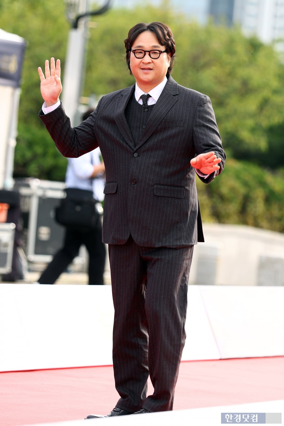 [포토] 구성환, '멋진 슈트 입고 레드카펫 등장' (서울드라마어워즈 2025)