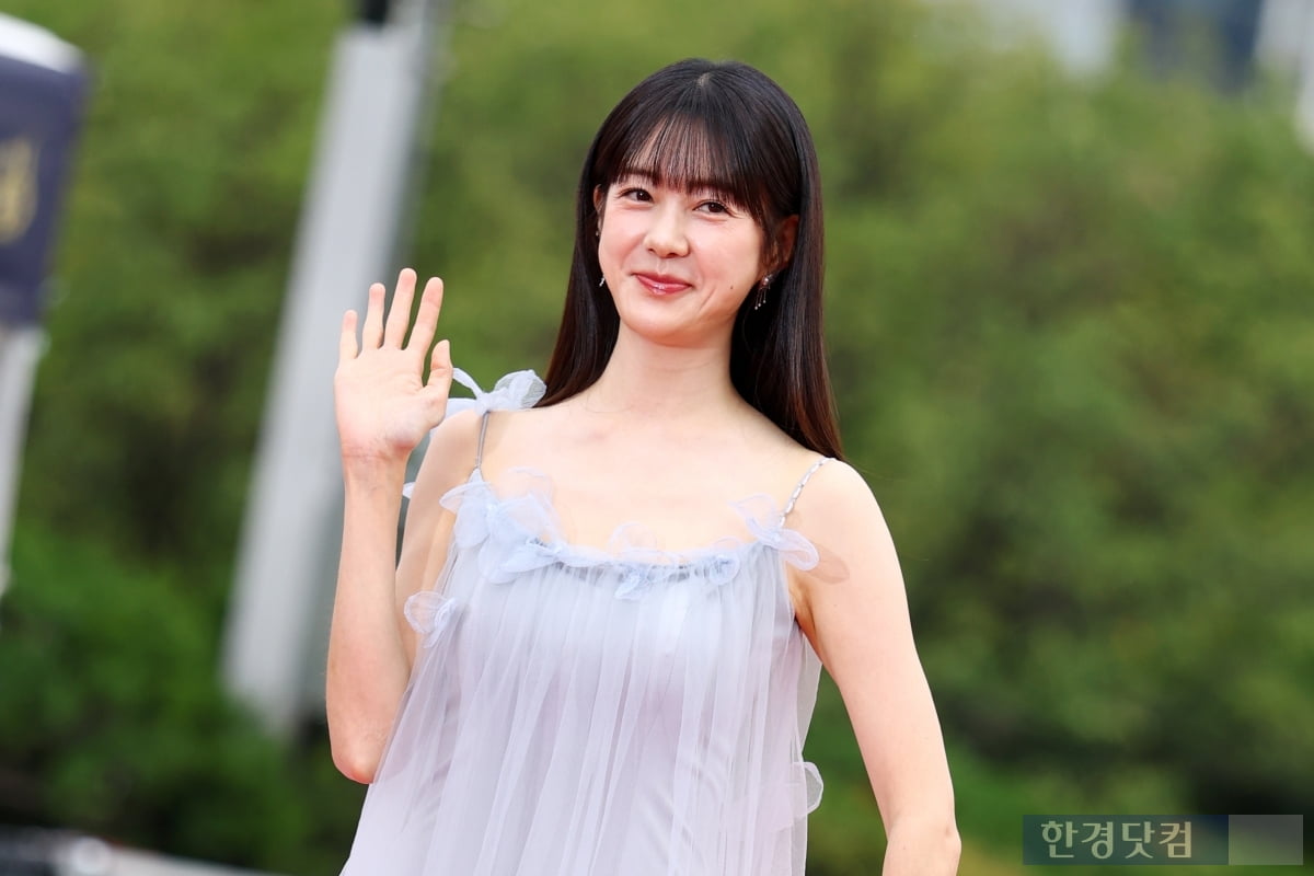 [포토] 이요원, '변함없는 아름다운 미모' (서울드라마어워즈 2025)