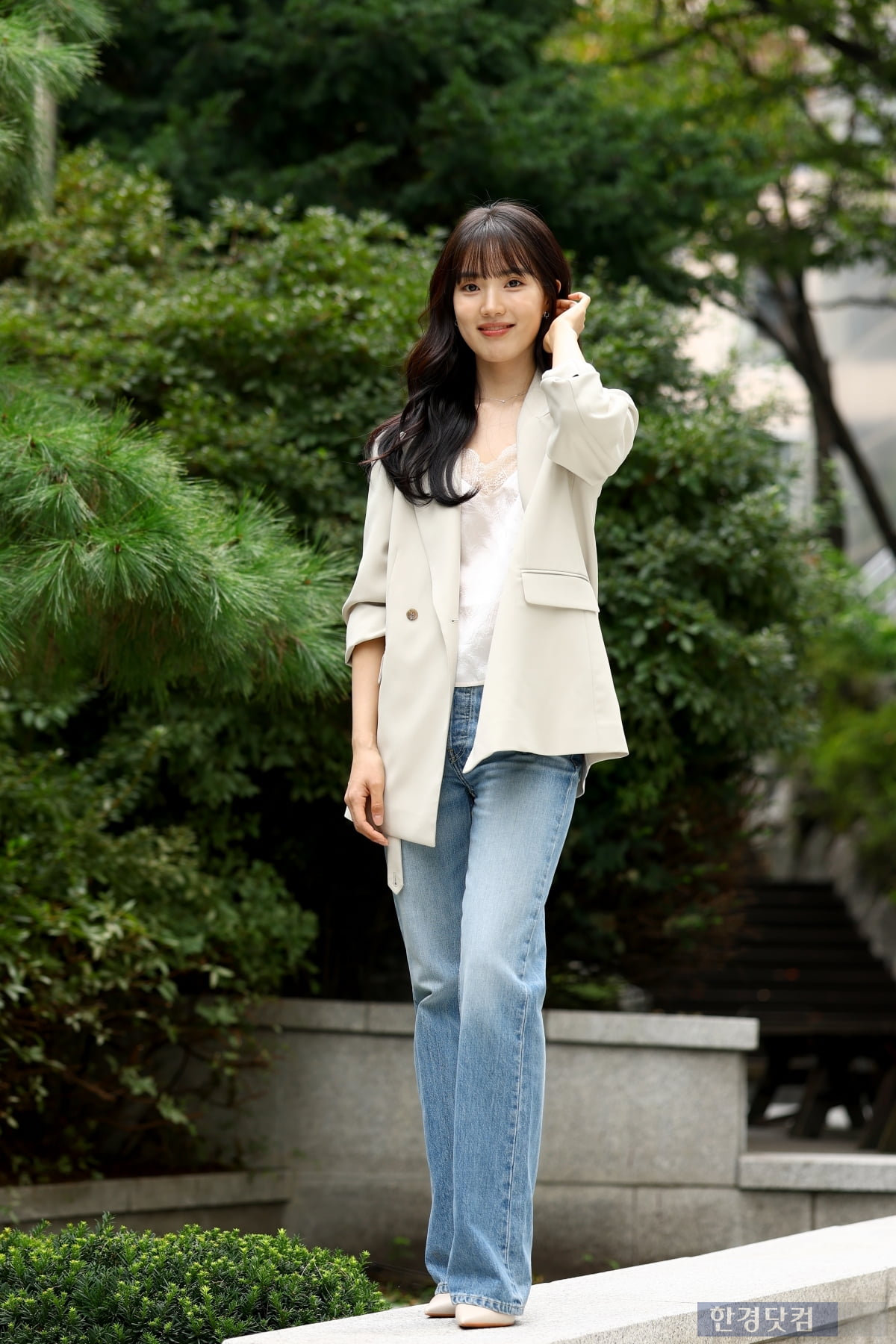 '폭군의 셰프'로 '빵' 떴다? 10년 넘게 차근차근 배우 윤서아