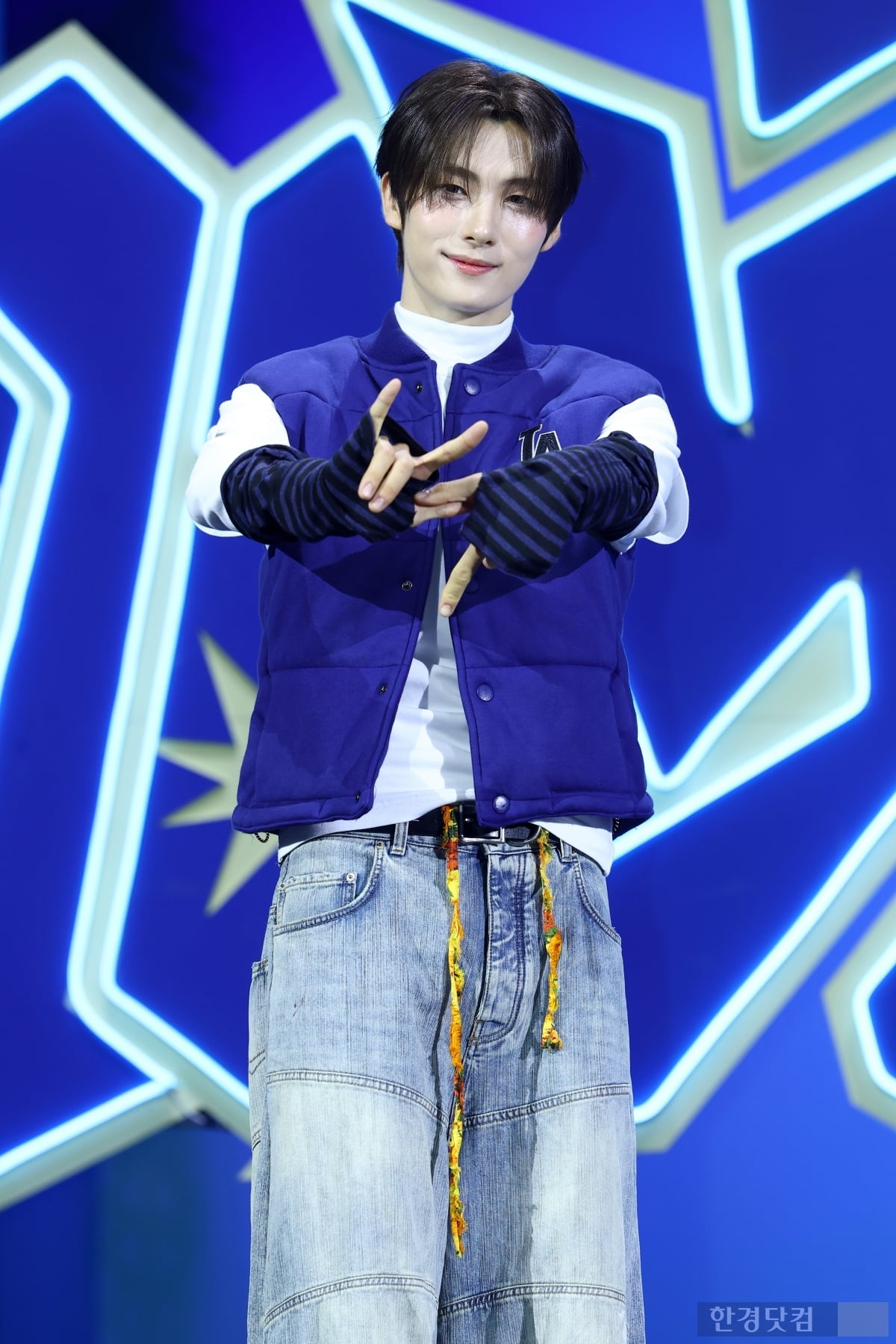 [포토] 투어스 영재, '팬들 마음 흔드는 멋짐'