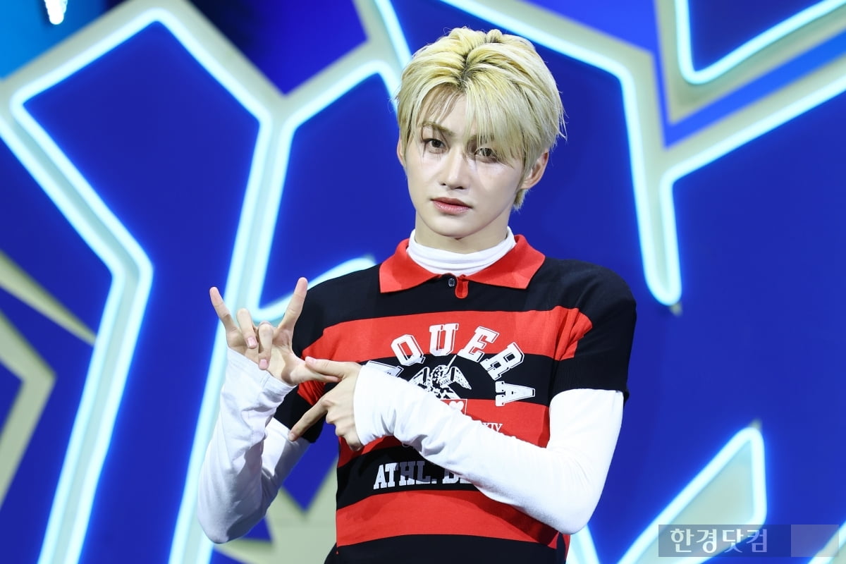 [포토] 투어스 지훈, '멋진 미소에 42 심쿵'