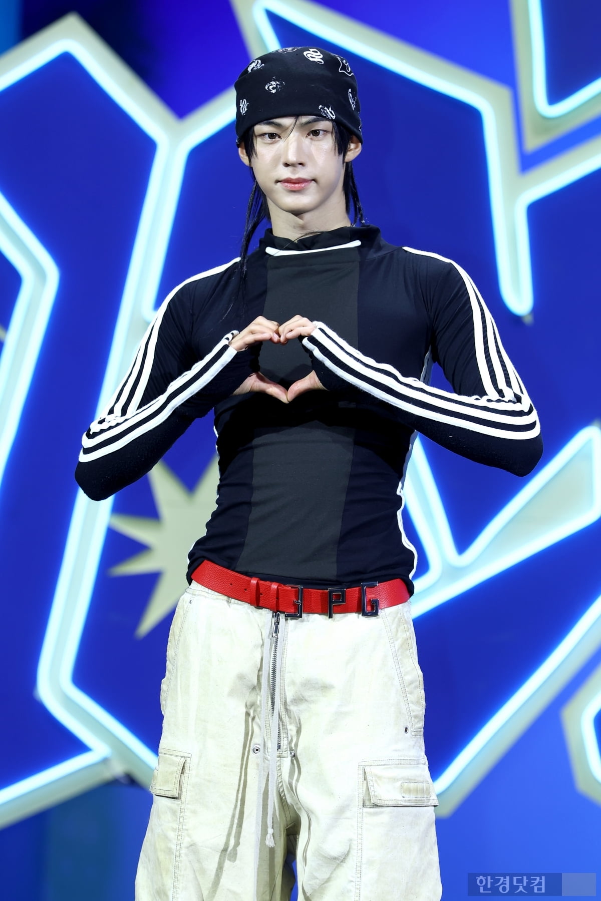 [포토] 투어스 도훈, '우월한 비주얼에 시선강탈'