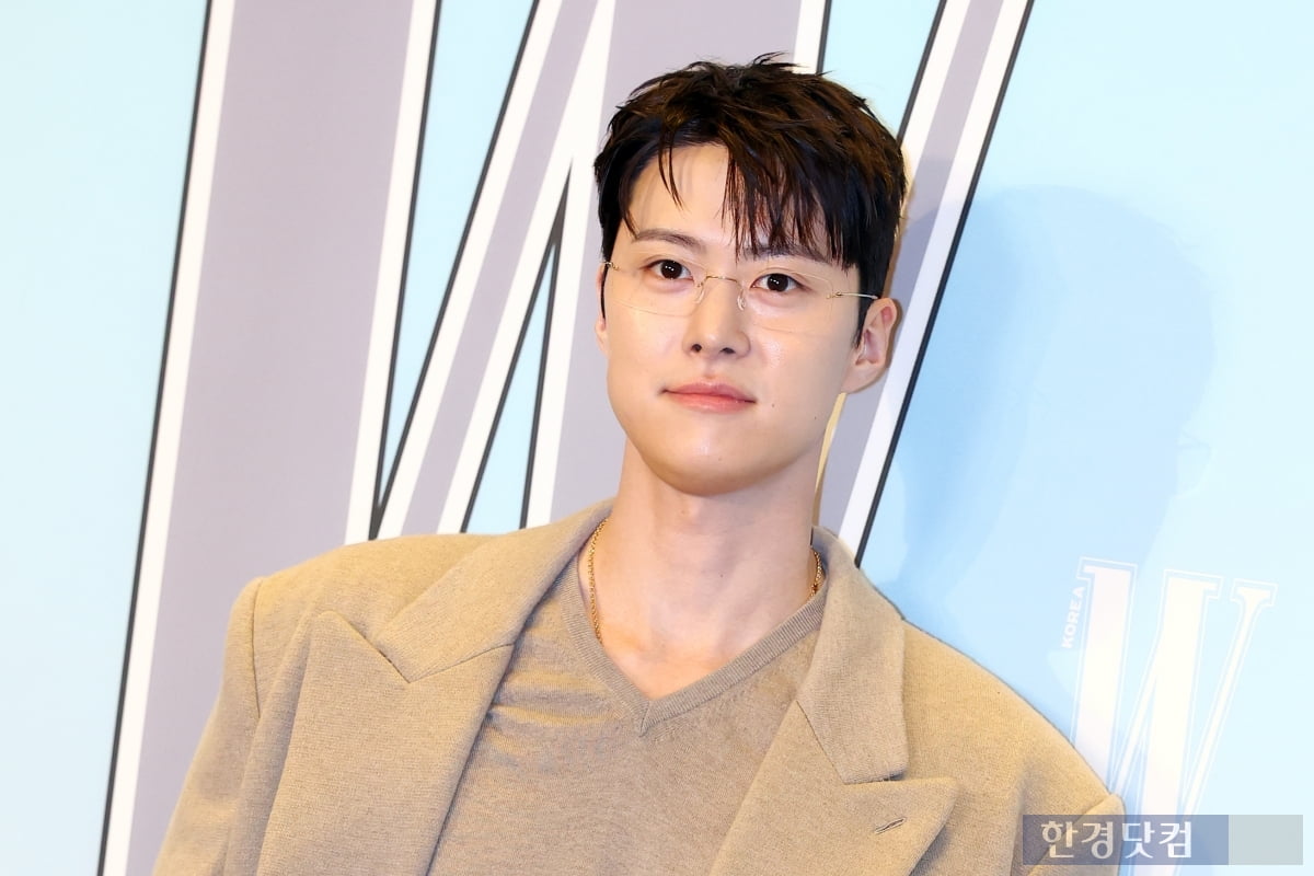 [포토] 공명, '할 말을 잃게 만드는 멋진 남자'