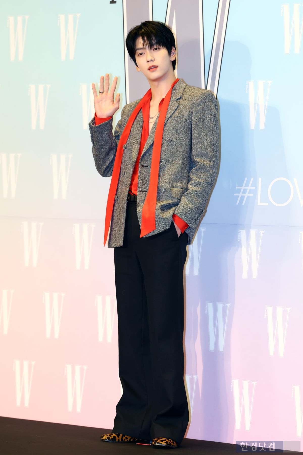 [포토] TXT 수빈, '팬들 마음 사로잡는 멋짐'