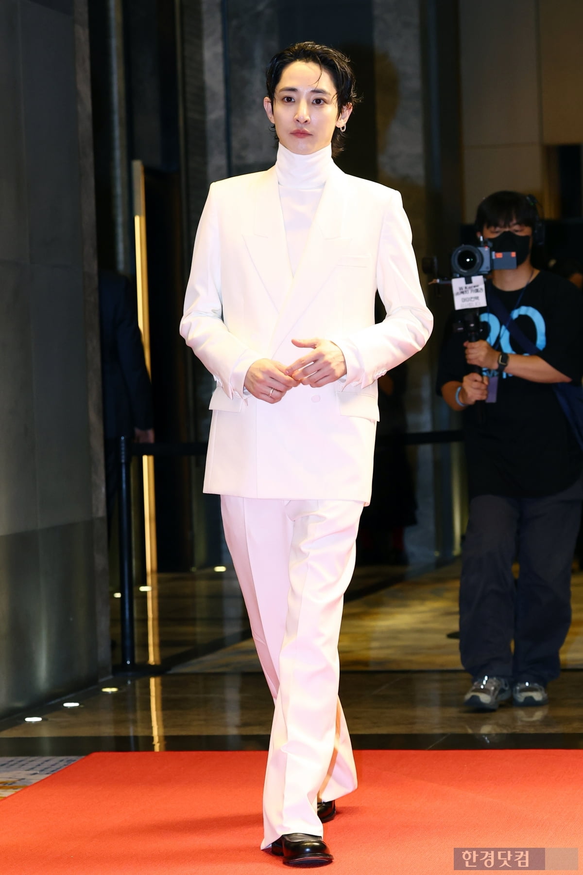 [포토] 이수혁, '팬들 설레게 만드는 멋진 남자'