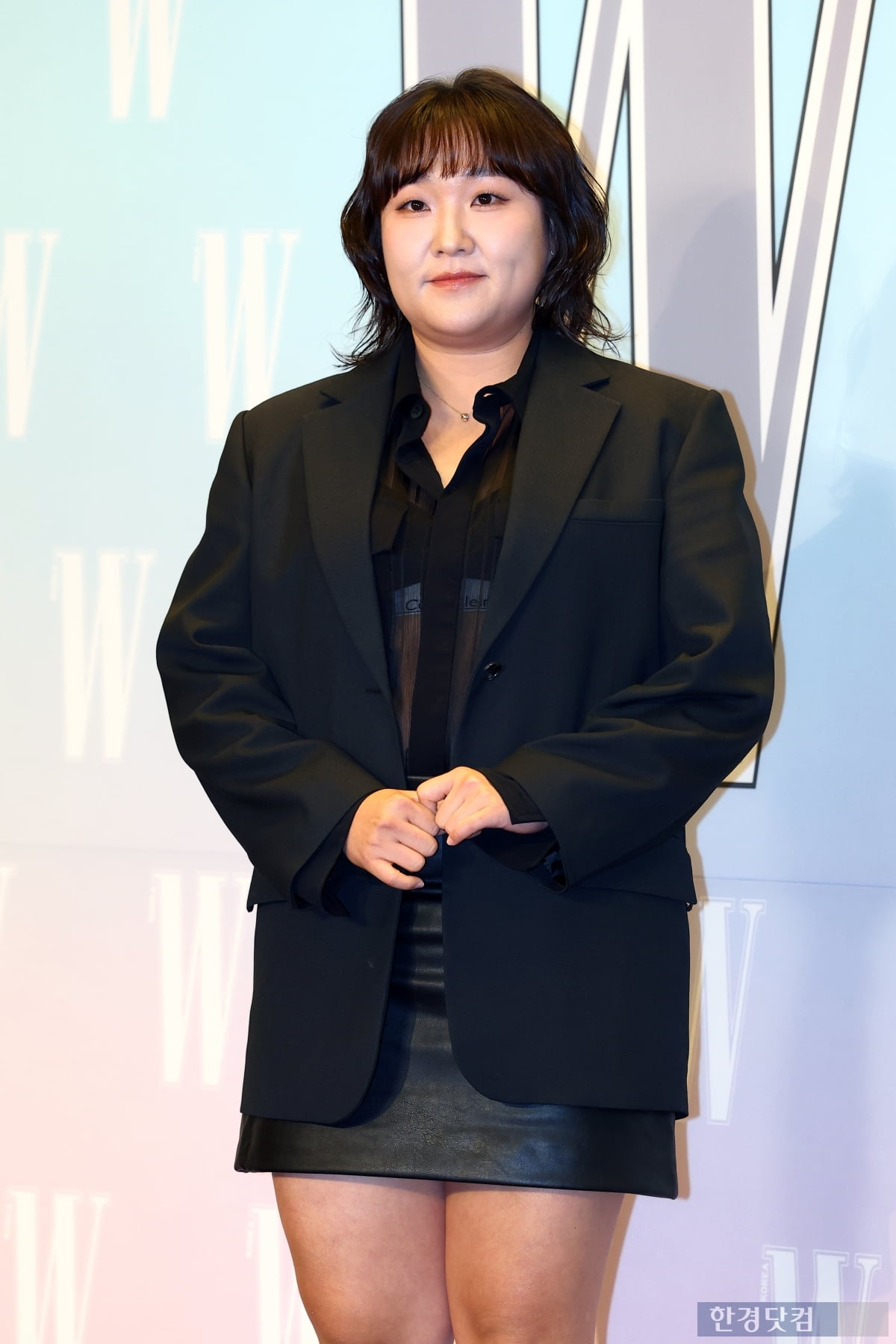 [포토] 이수지, '예쁘게 입고 오늘은 얌전하게~'