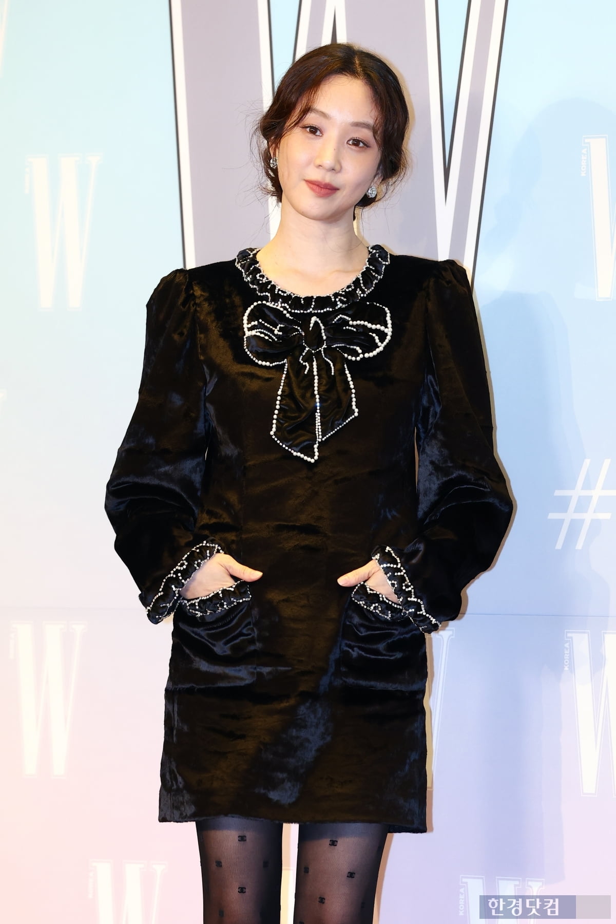 [포토] 정려원, '블랙 원피스 입고 러블리하게~'