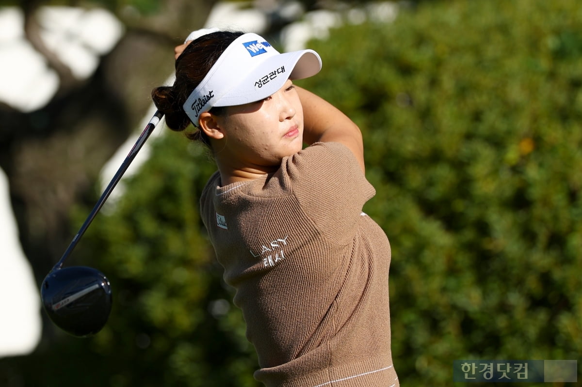 [포토] 김민솔, '거침 없이 날려 보낸다' (상상인·한경 와우넷 오픈 2025)