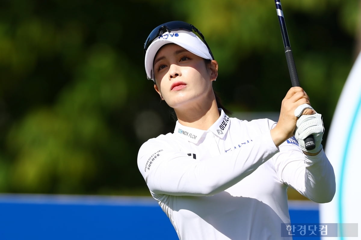 [포토] 박결, '우아함 담은 스윙' (상상인·한경 와우넷 오픈 2025)