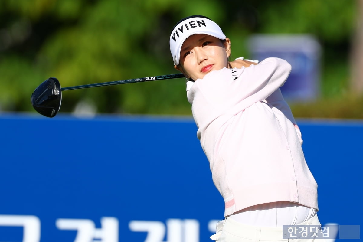 [포토] 박소혜, '거침없는 스윙' (상상인·한경 와우넷 오픈 2025)