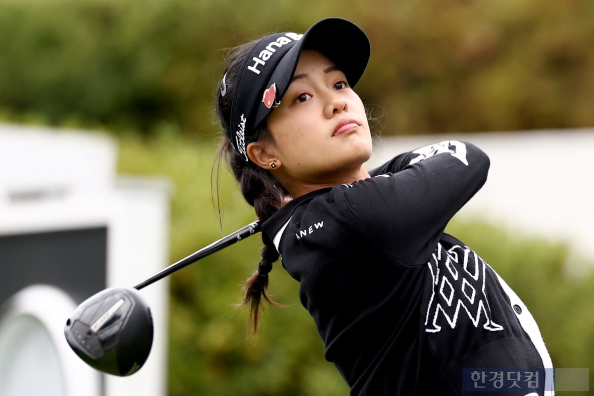 [포토] 짜라위 분짠, '힘차게 날려 보낸다' (상상인·한경 와우넷 오픈 2025)