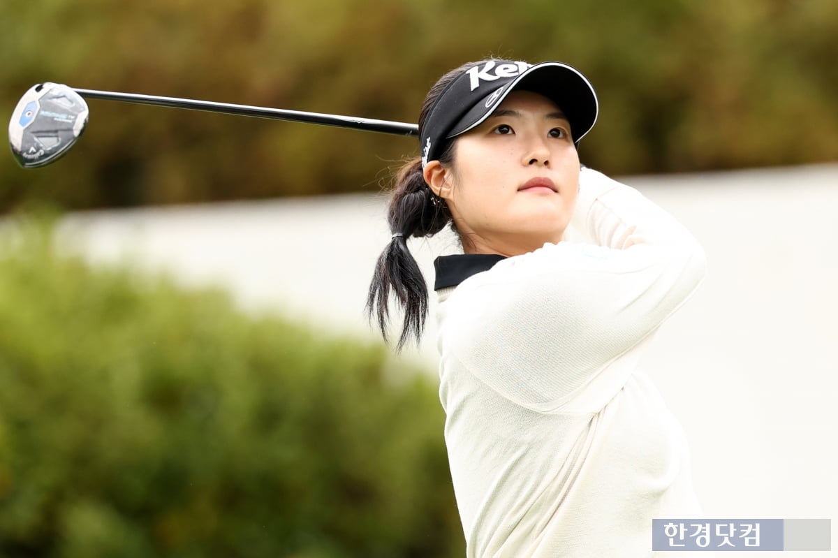 [포토] 김민별, '정확하게 보낸다~' (상상인·한경 와우넷 오픈 2025)