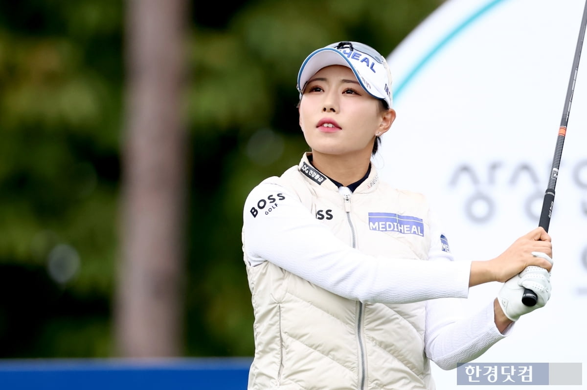 [포토] 이채은2, '순위를 끌어 올리자' (상상인·한경 와우넷 오픈 2025)