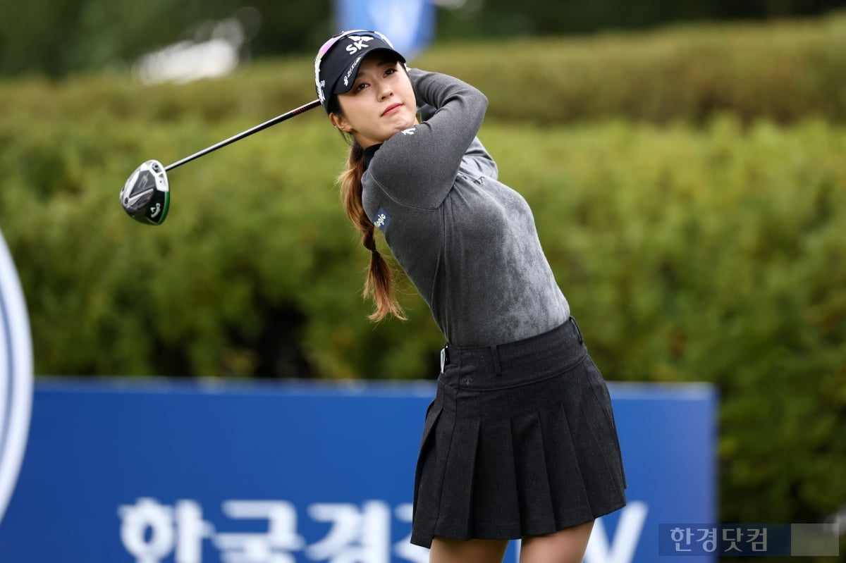 [포토] 김재희, '시즌 첫 승을 향해' (상상인·한경 와우넷 오픈 2025)