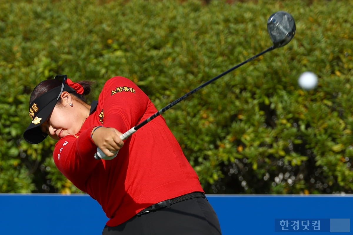 [포토] 정소이, '우승을 향해 날아라' (상상인·한경 와우넷 오픈 2025)