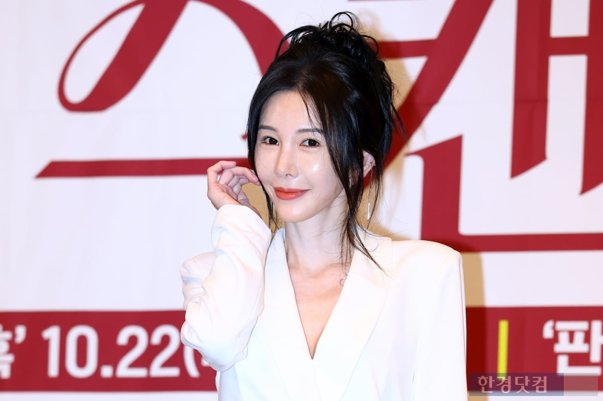 [포토] 신주아, '아름다움 뽐내며~'