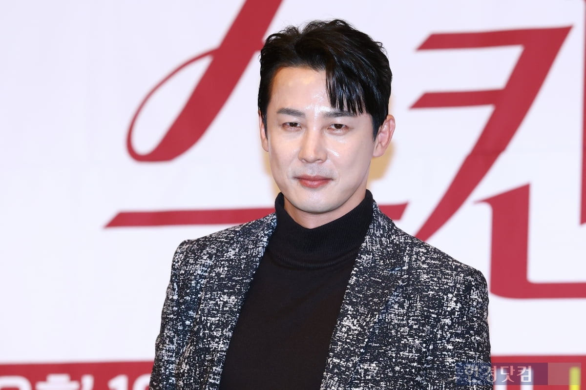 [포토] 주희중, '카리스마 넘치는 눈빛'