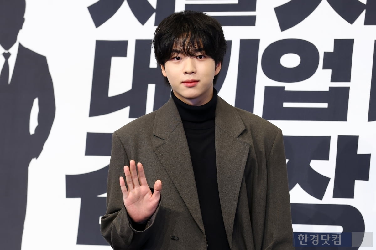 [포토] 차강윤, '뭇여성들 마음 흔드는 부드러운 모습'