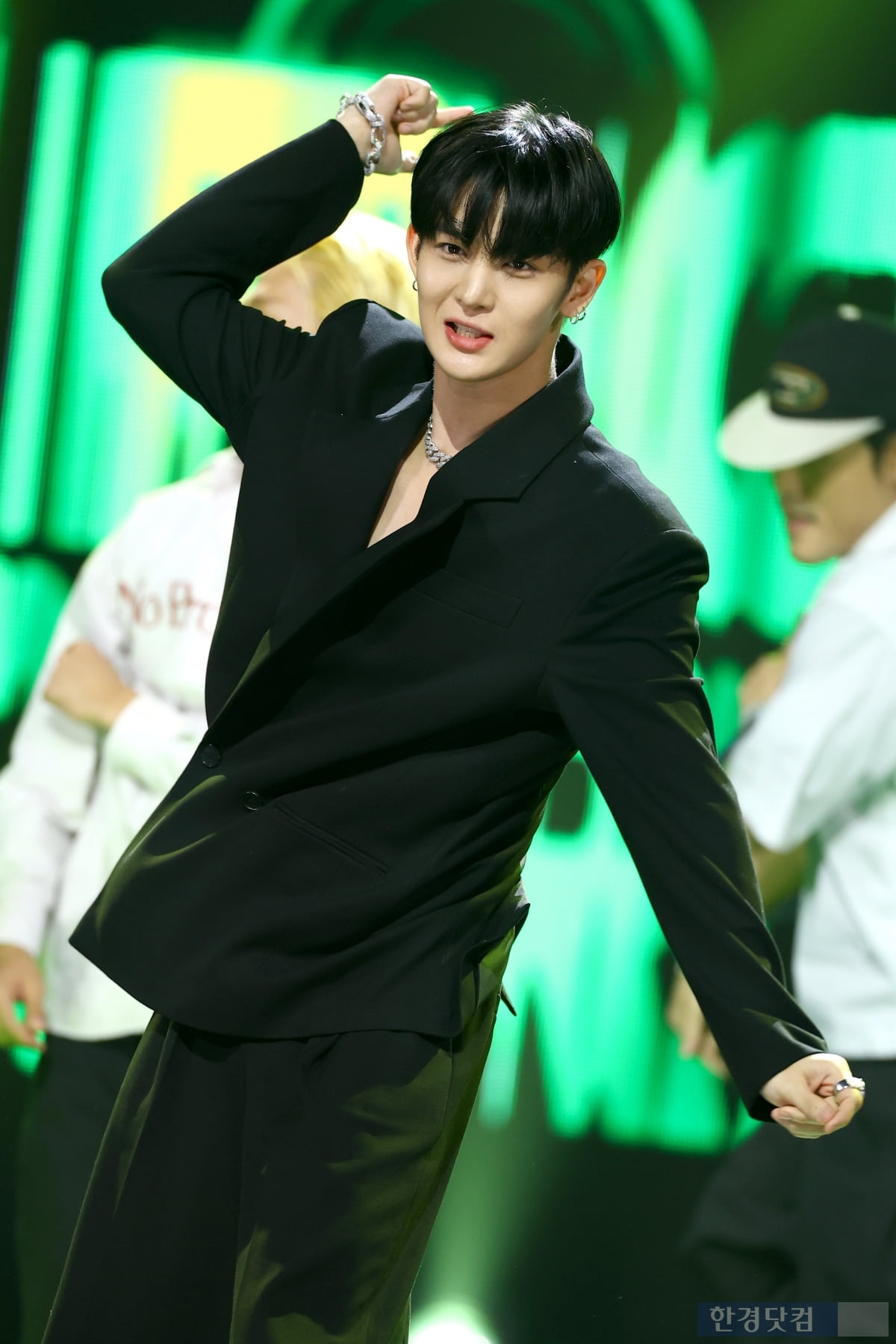 [포토] 배진영, '팬들 마음 흔드는 멋진 모습'