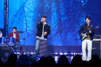 [포토] BLUHWA, '멋진 모습에 눈길~'