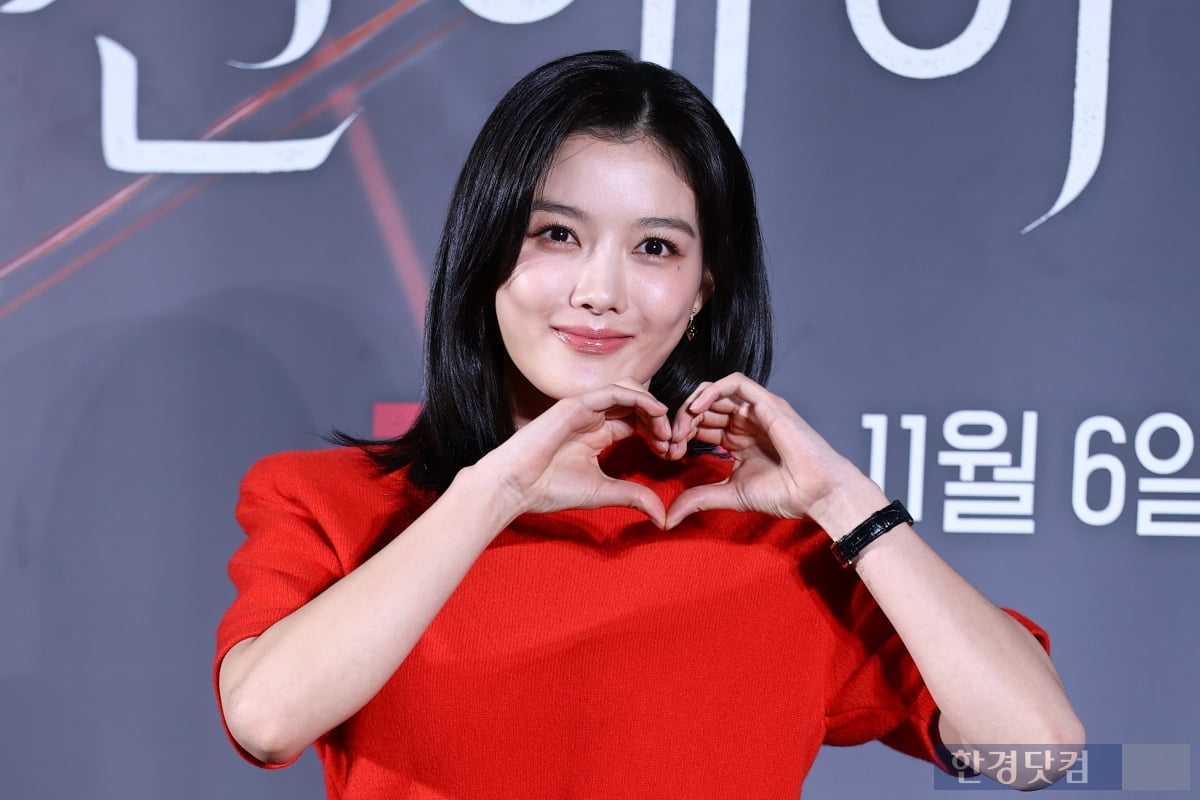 김유정, 싱크로율 -100% 악녀로 HBO 도전장…'친애하는X' 온다 [종합]