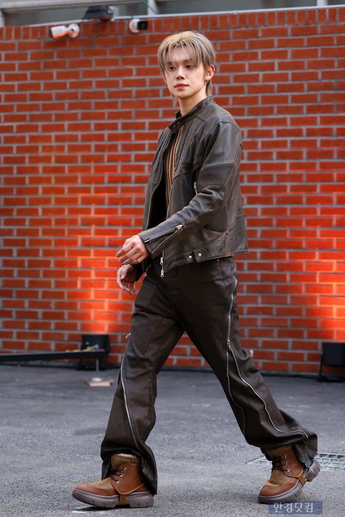 [포토] TXT 연준, '팬들 환호하게 만드는 멋짐'