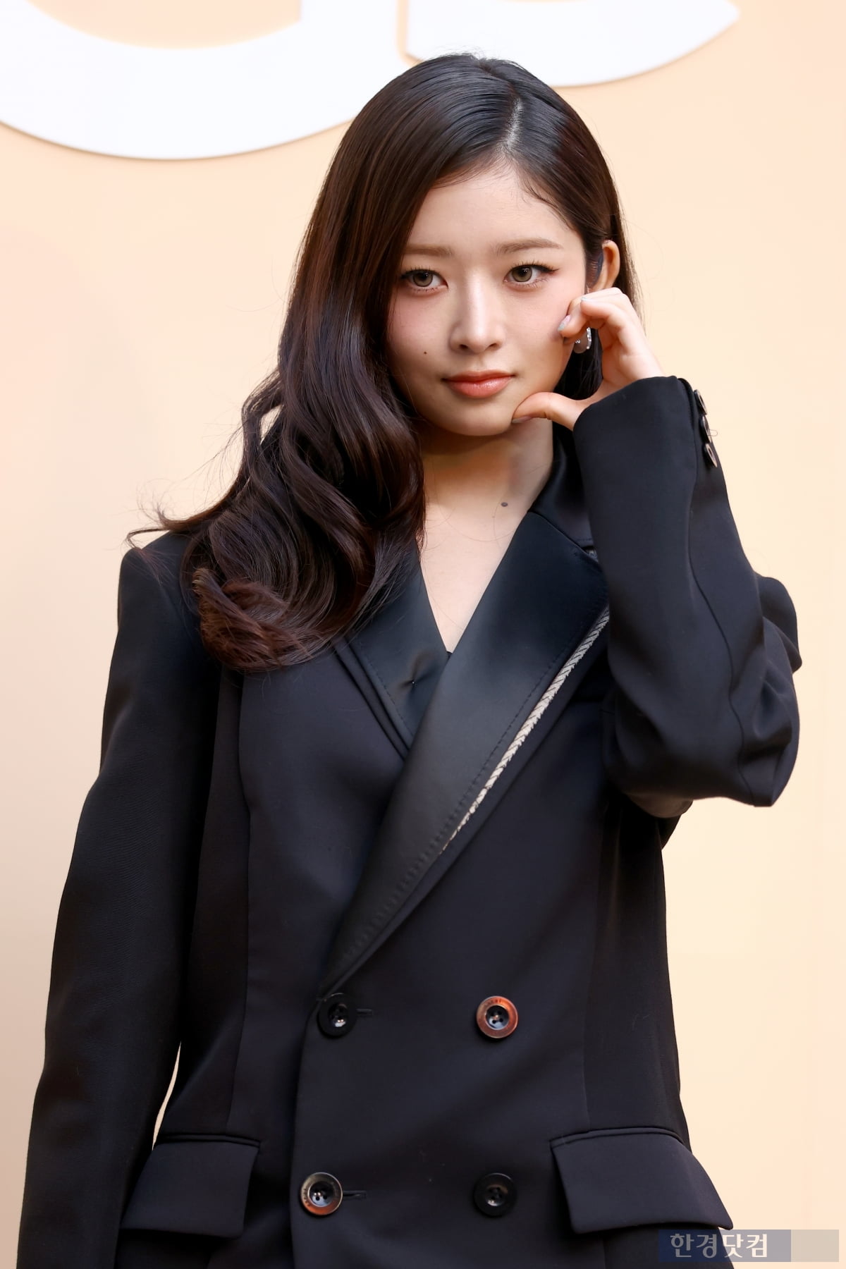 [포토] 아이브 레이, '등장만으로 눈길 사로잡는 예쁨'