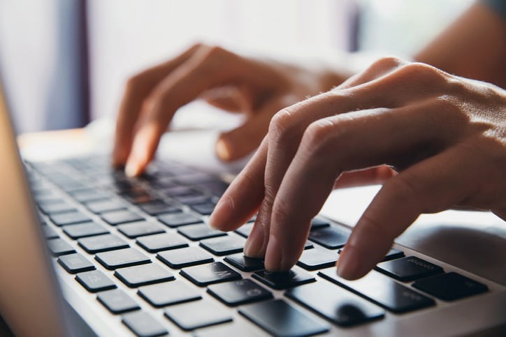 호주 인플루언서 가족, 돌연 영국으로 이사한 까닭