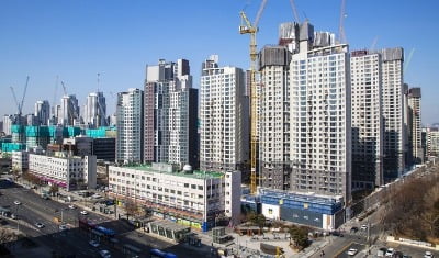 시세보다 싼 '로또 분양' 줄줄이 출격…150대 1 경쟁률 '관심 폭발'
