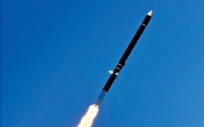 北, 美 만남 제의엔 응답 없더니…"순항미사일 실험발사"