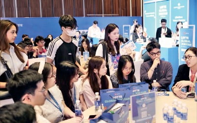 성과 중심의 인사, 직무 전문성 강화에 주력