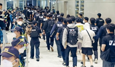 캄보디아發 피싱범죄 수사 급물살…송환자 전원 구속되나
