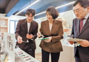 네이버 '로컬 지식재산권' 키운다