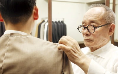 60년 테일러 "채촌은 그 사람을 이해하는 과정"