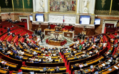 [임현우 기자의 키워드 시사경제] 민간회사 무디스·S&P·피치가 쥐락펴락