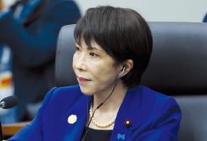 시진핑·다카이치 첫 회담…"전략적 호혜관계 재확인"