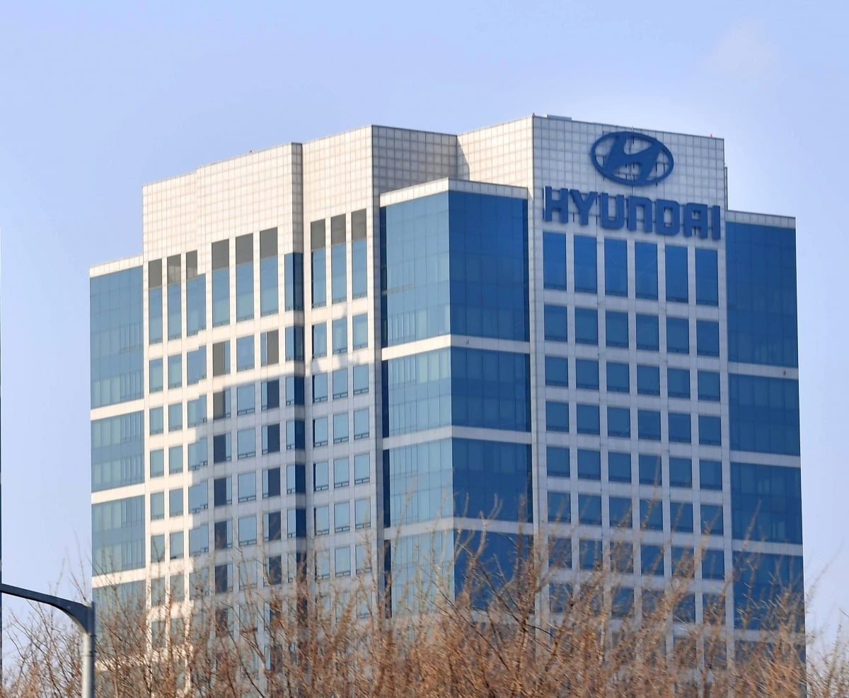 [속보] 현대차, 3분기 영업이익 2조5373억원…전년 대비 29.2%↓