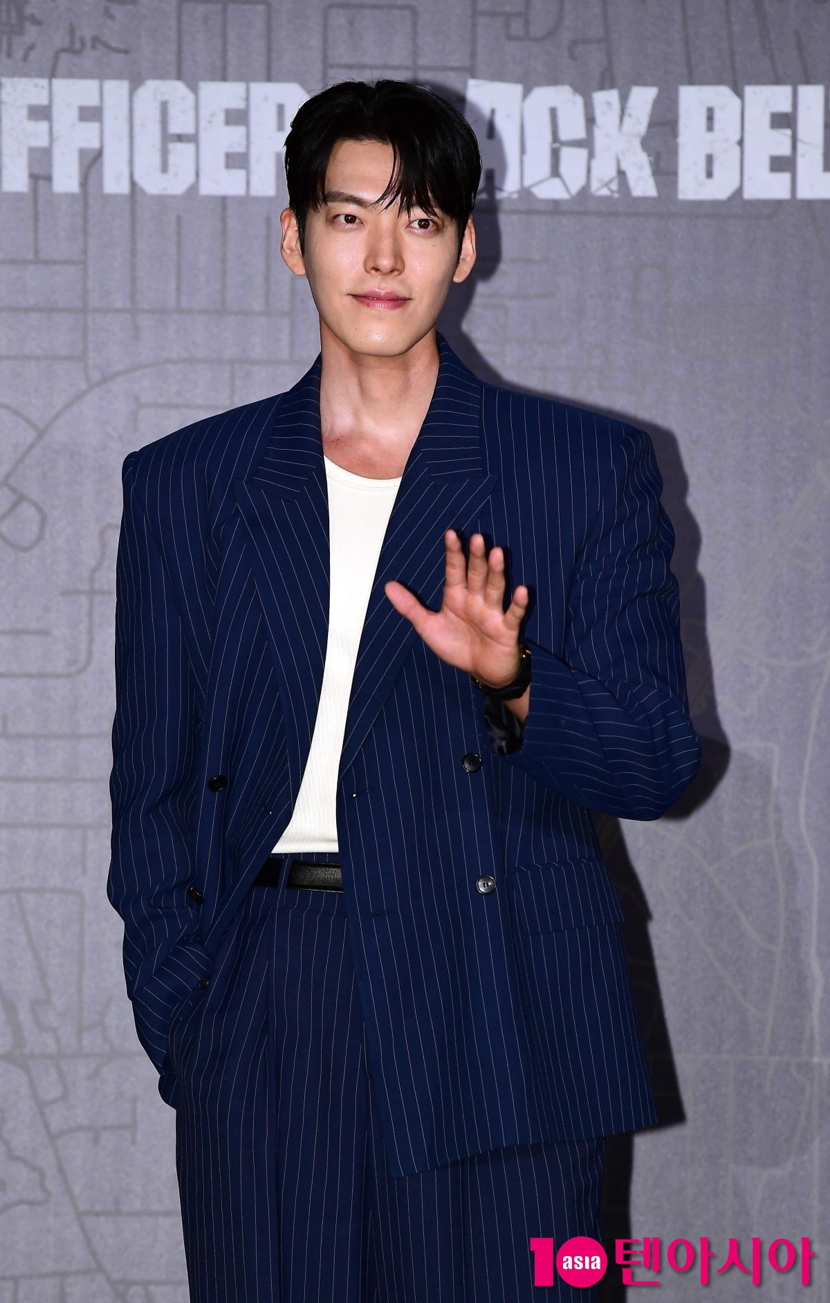 キム・ウビン、Netflixシリーズ『ダ・イルオジルジニ』でアラビア語の演技に挑戦