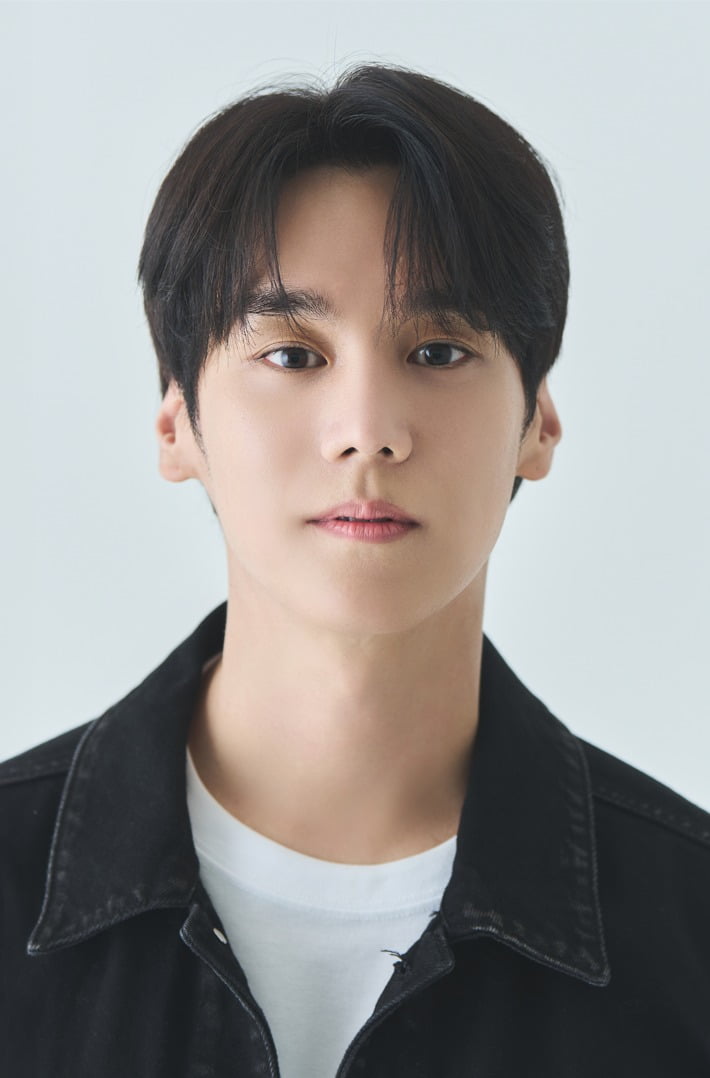 Hong Seung-beom Triumphs in 'Casting 1147km', Embracing New Challenges at 33